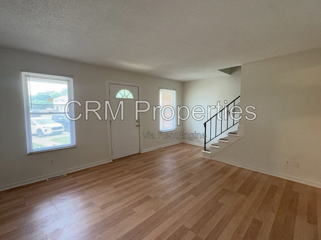 10049 HAWKINS CT. INDIANAPOLIS property image