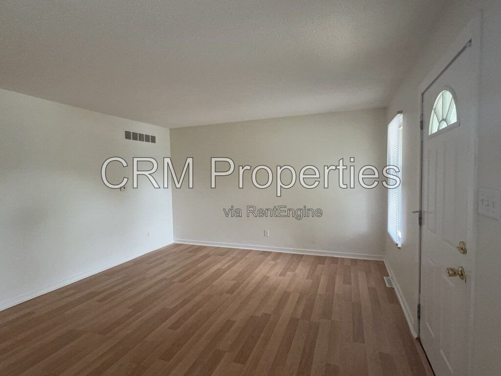 10049 HAWKINS CT. INDIANAPOLIS property image