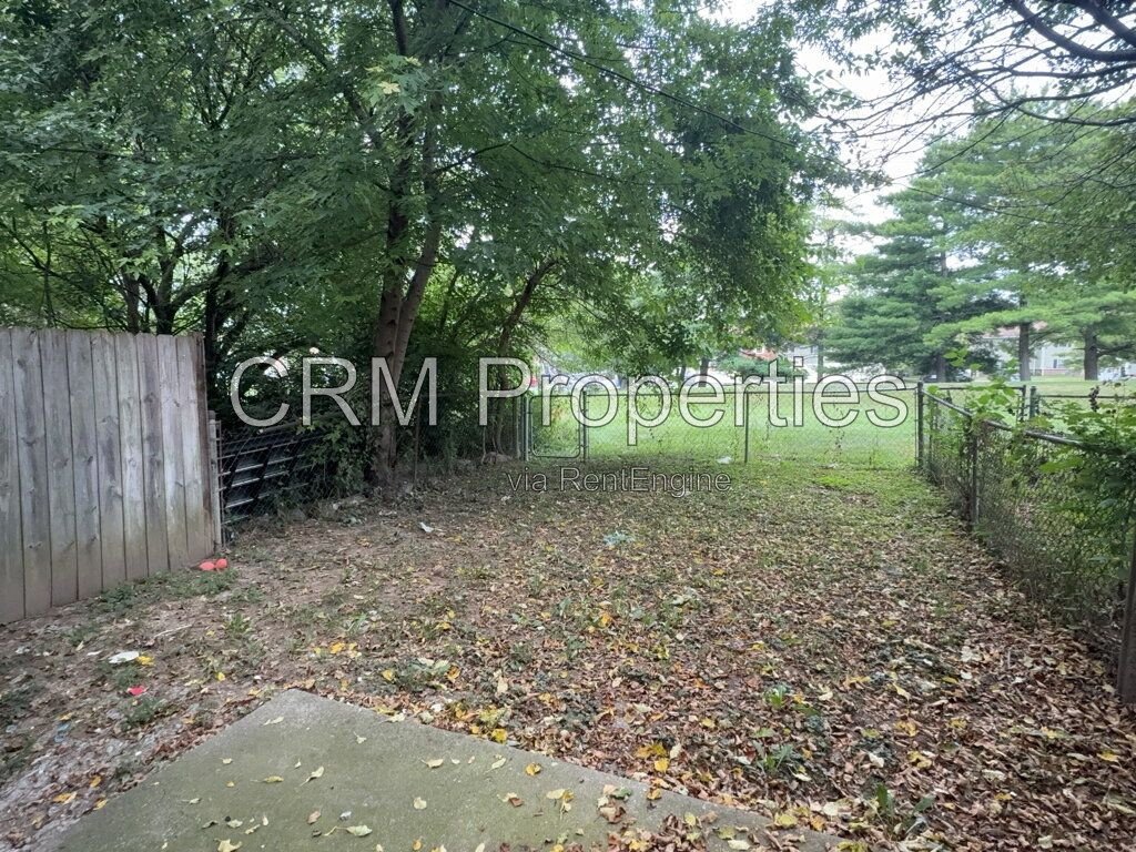 10049 HAWKINS CT. INDIANAPOLIS property image