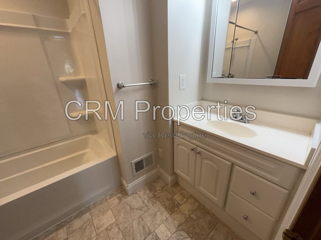 822 W MULBERRY ST. APT 1, KOKOMO property image