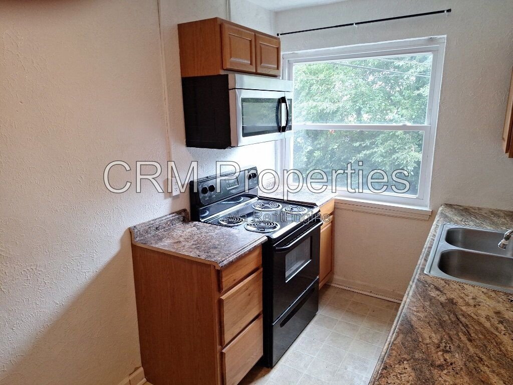 2101 N WHEELING AVE. APT 2, MUNCIE property image