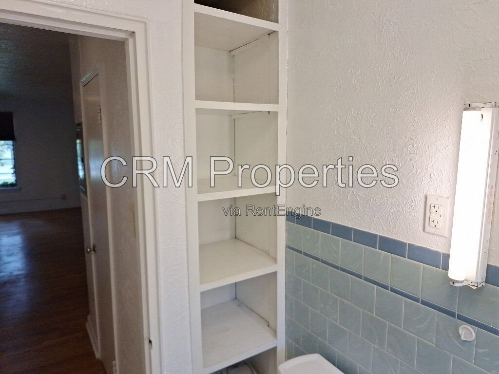 2101 N WHEELING AVE. APT 2, MUNCIE property image