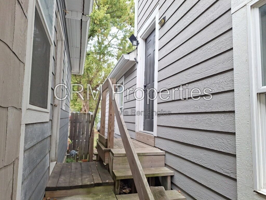 1910 LEXINGTON AVE. UNIT B, INDIANAPOLIS property image