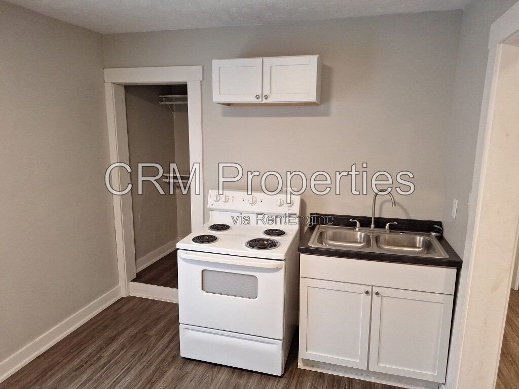 1910 LEXINGTON AVE. UNIT B, INDIANAPOLIS property image