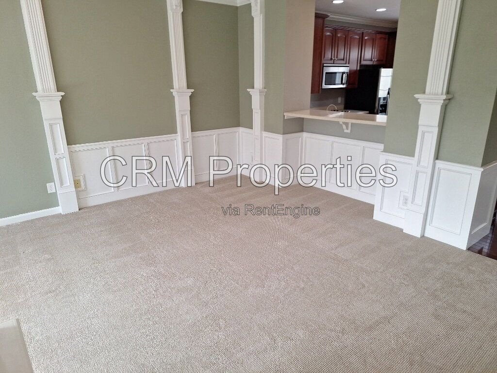 8250 ETHAN DR. FISHERS property image