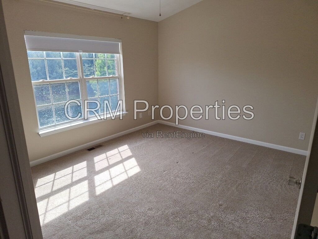 8250 ETHAN DR. FISHERS property image