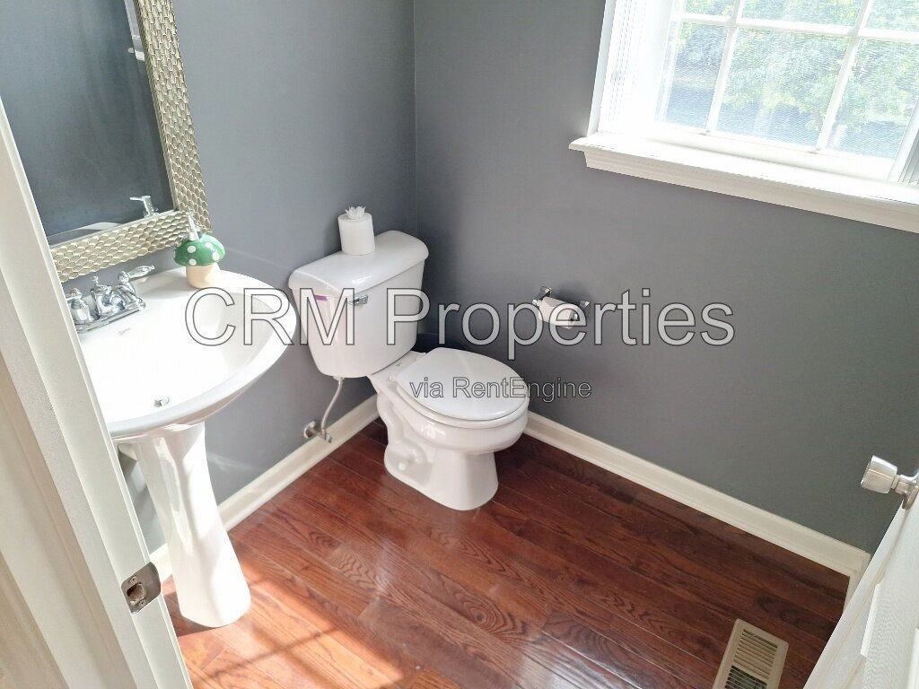 8250 ETHAN DR. FISHERS property image