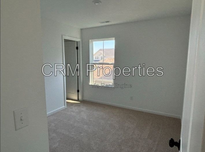 9086 ANTHEM AVE. PLAINFIELD property image