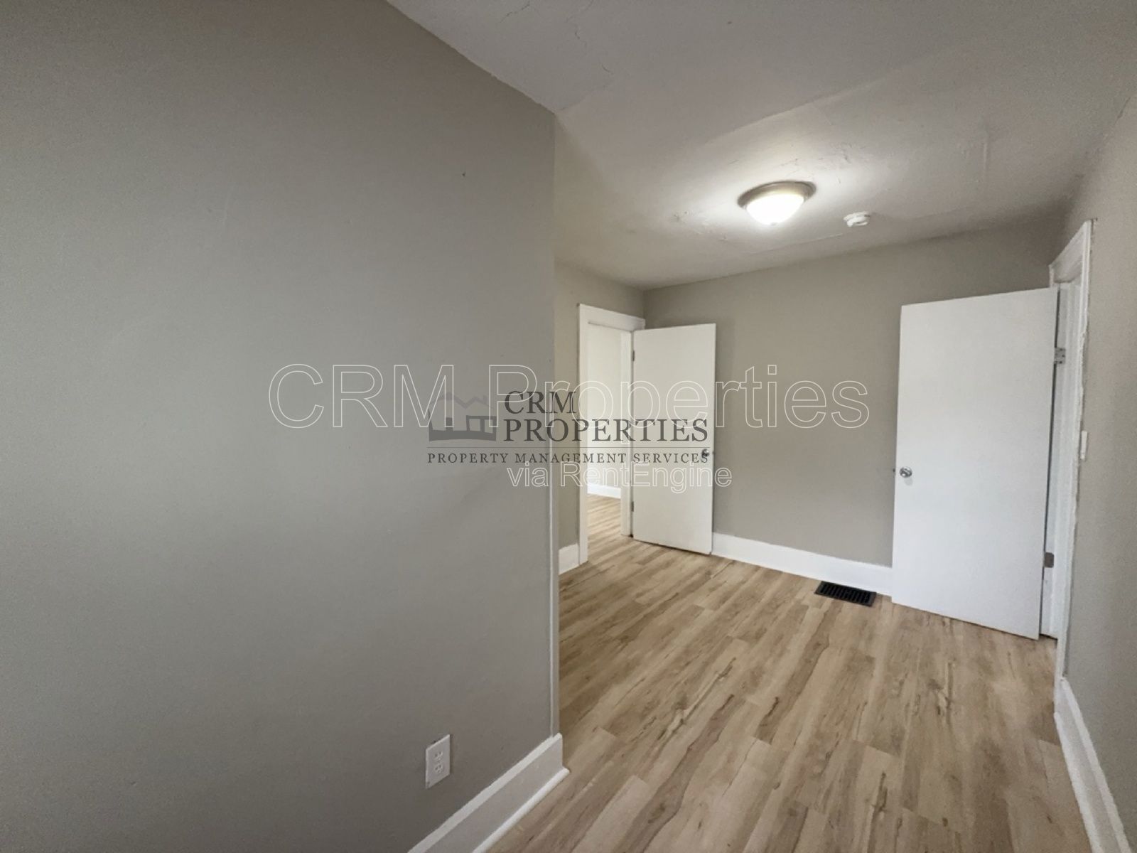 301.5 N TEMPLE AVE. INDIANAPOLIS property image