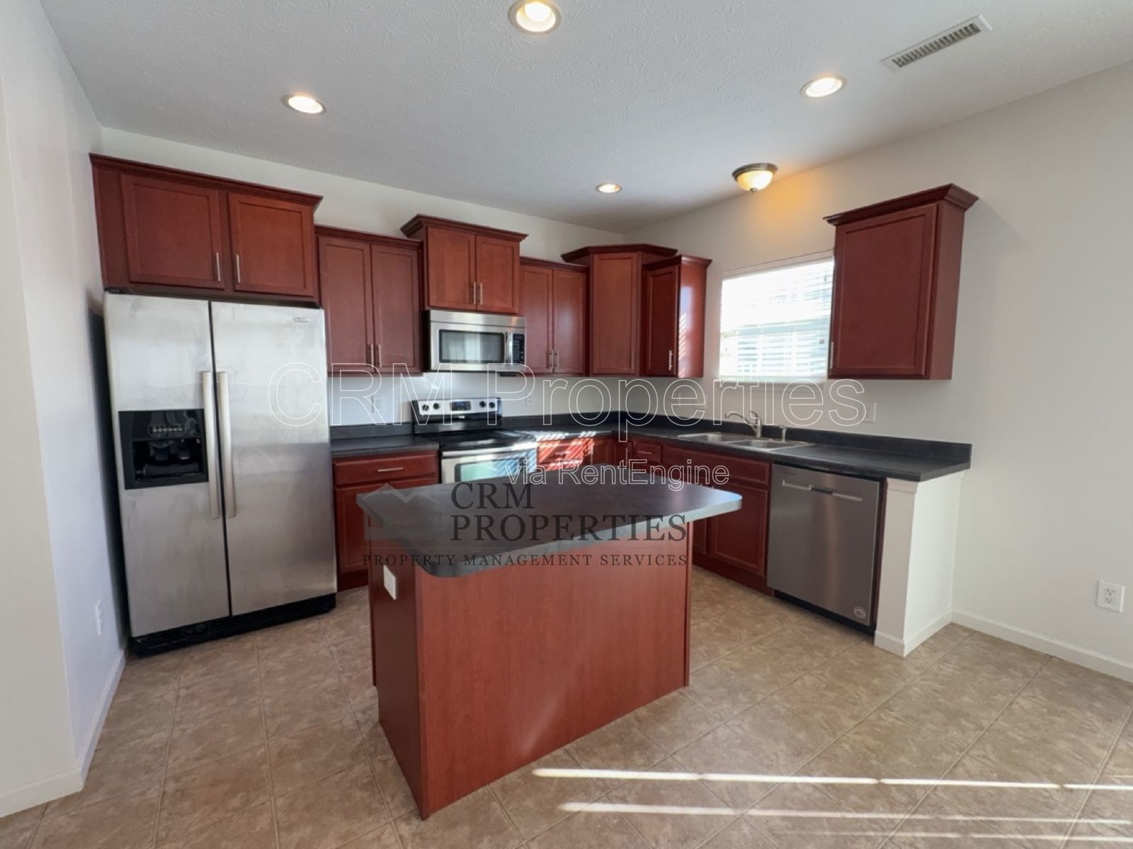 5860 CROWLEY PARKWAY, WHITESTOWN property image