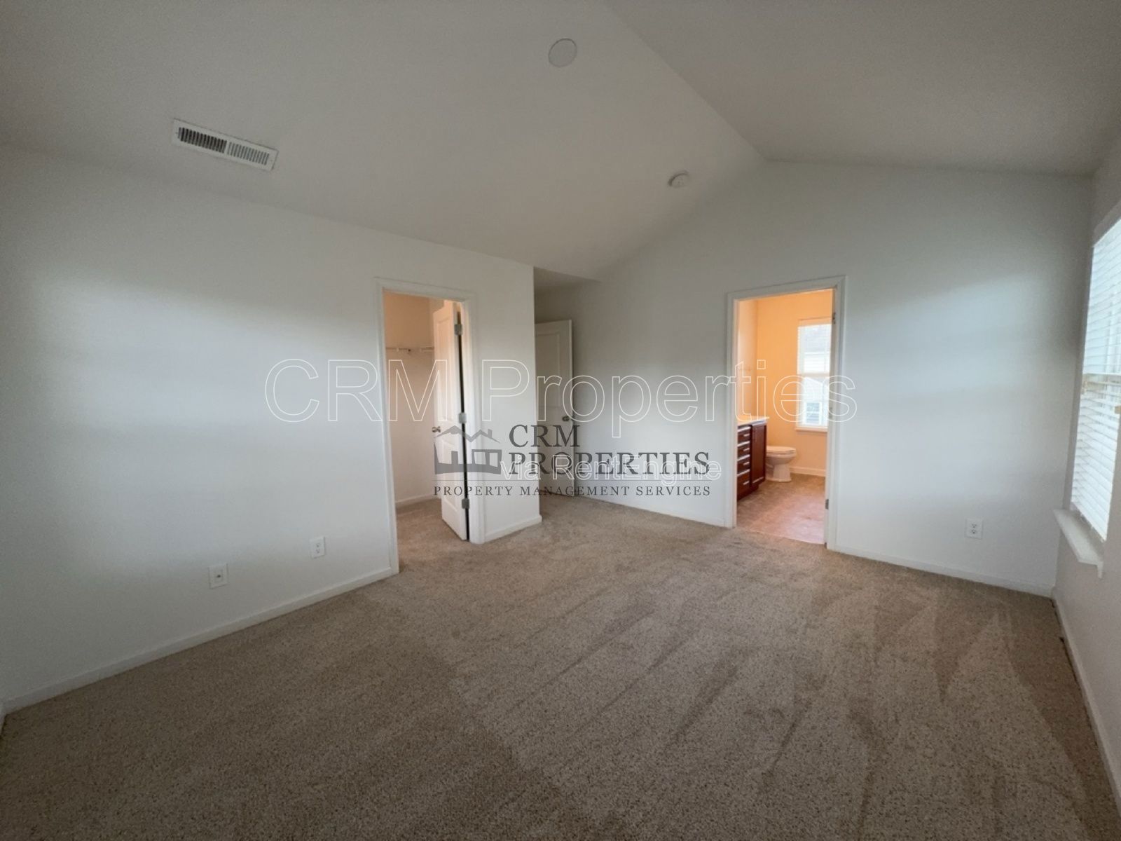 5860 CROWLEY PARKWAY, WHITESTOWN property image