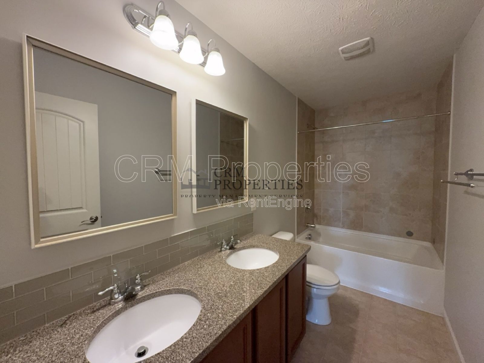13213 ISLE OF MAN WAY, FISHERS property image