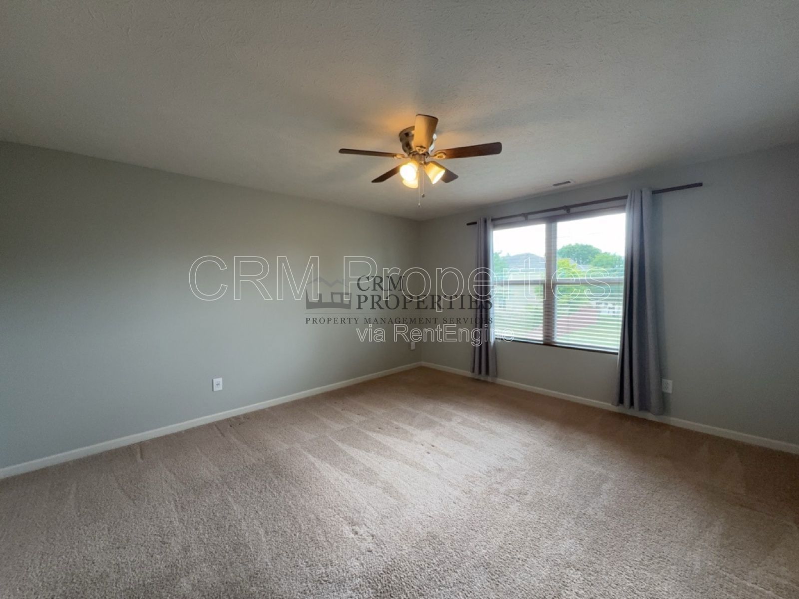 13213 ISLE OF MAN WAY, FISHERS property image