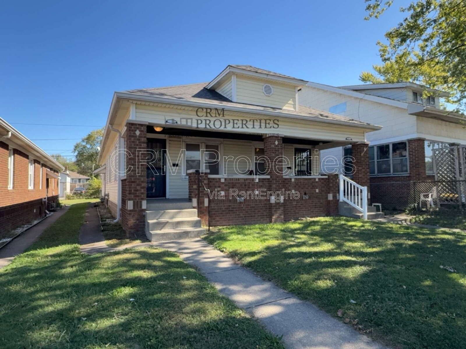 933 N LINWOOD AVE, INDIANAPOLIS property image