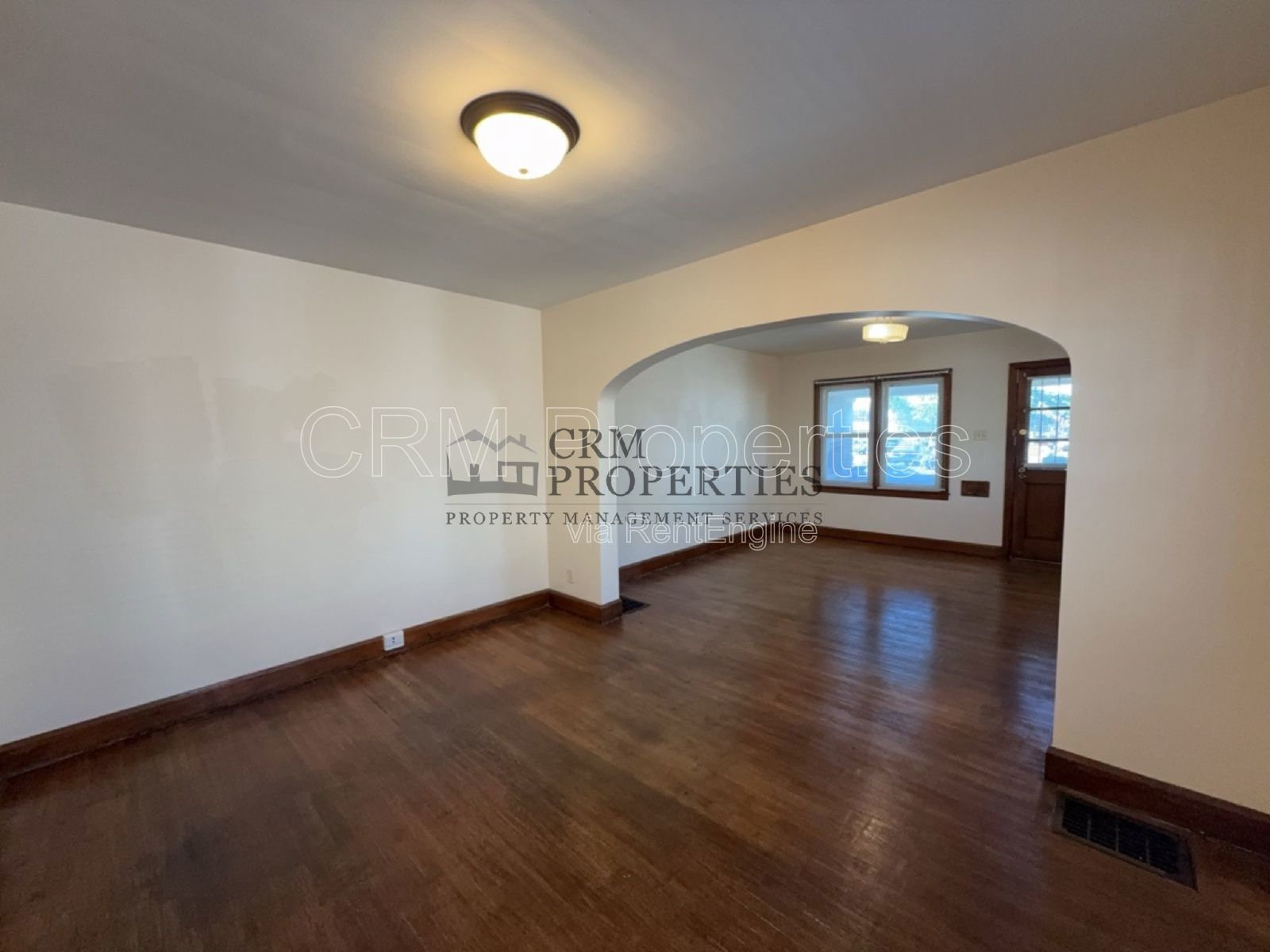 933 N LINWOOD AVE, INDIANAPOLIS property image