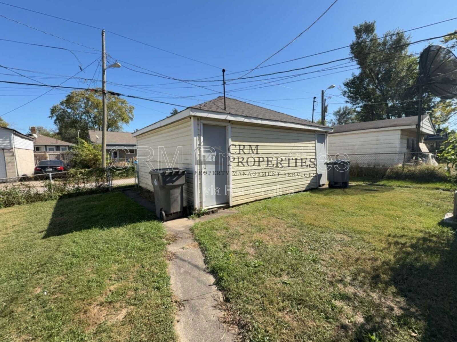 933 N LINWOOD AVE, INDIANAPOLIS property image