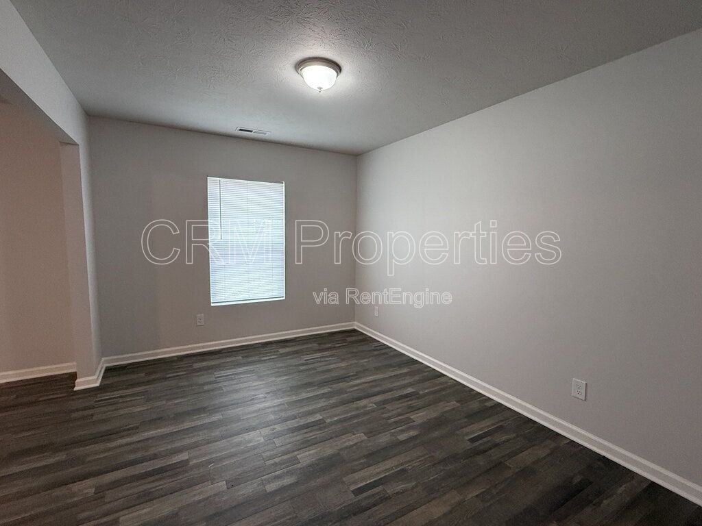 2618 W KINGS CANYON DR. MUNCIE property image