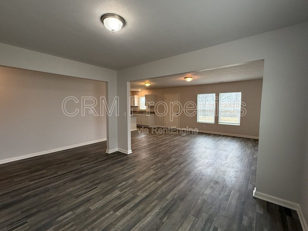 2618 W KINGS CANYON DR. MUNCIE property image