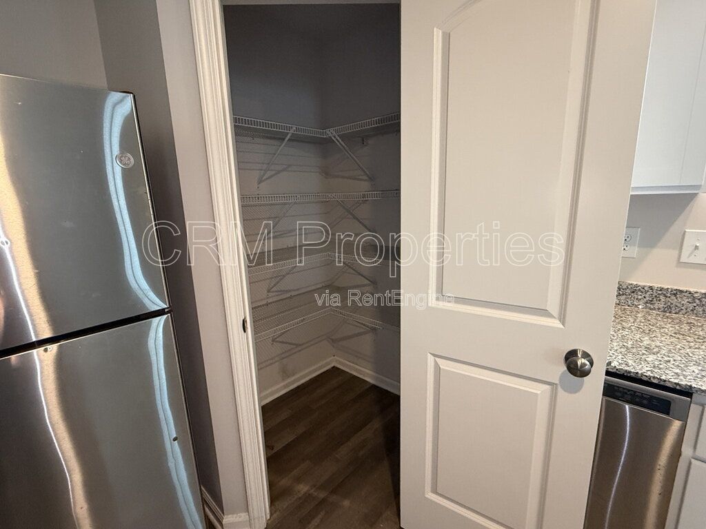 2618 W KINGS CANYON DR. MUNCIE property image