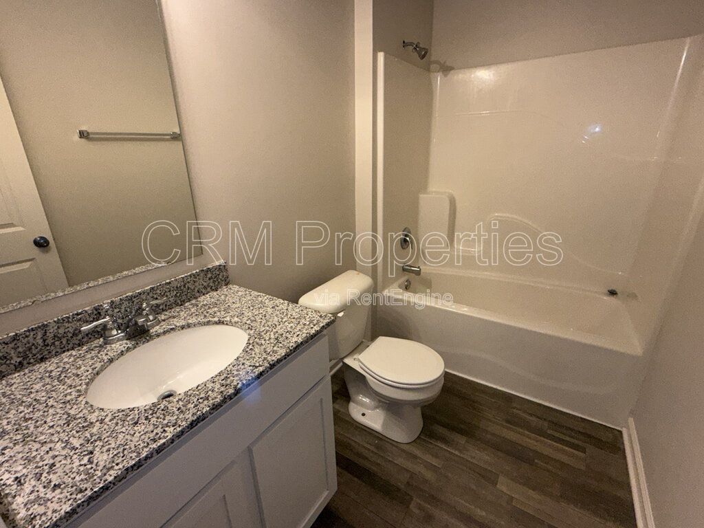 2618 W KINGS CANYON DR. MUNCIE property image