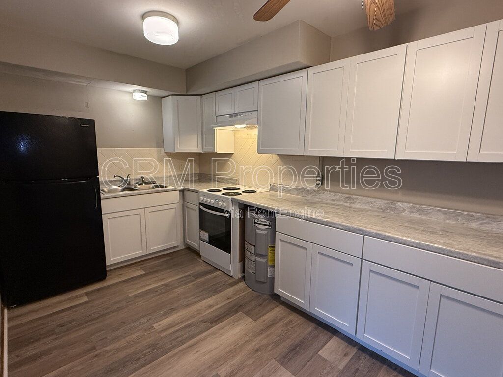 9207 E 12TH ST, INDIANAPOLIS property image