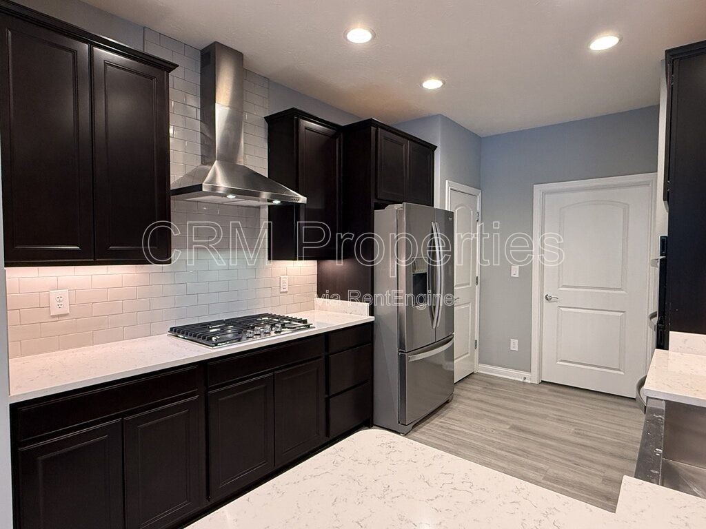 6336 FILLY CIR. INDIANAPOLIS property image