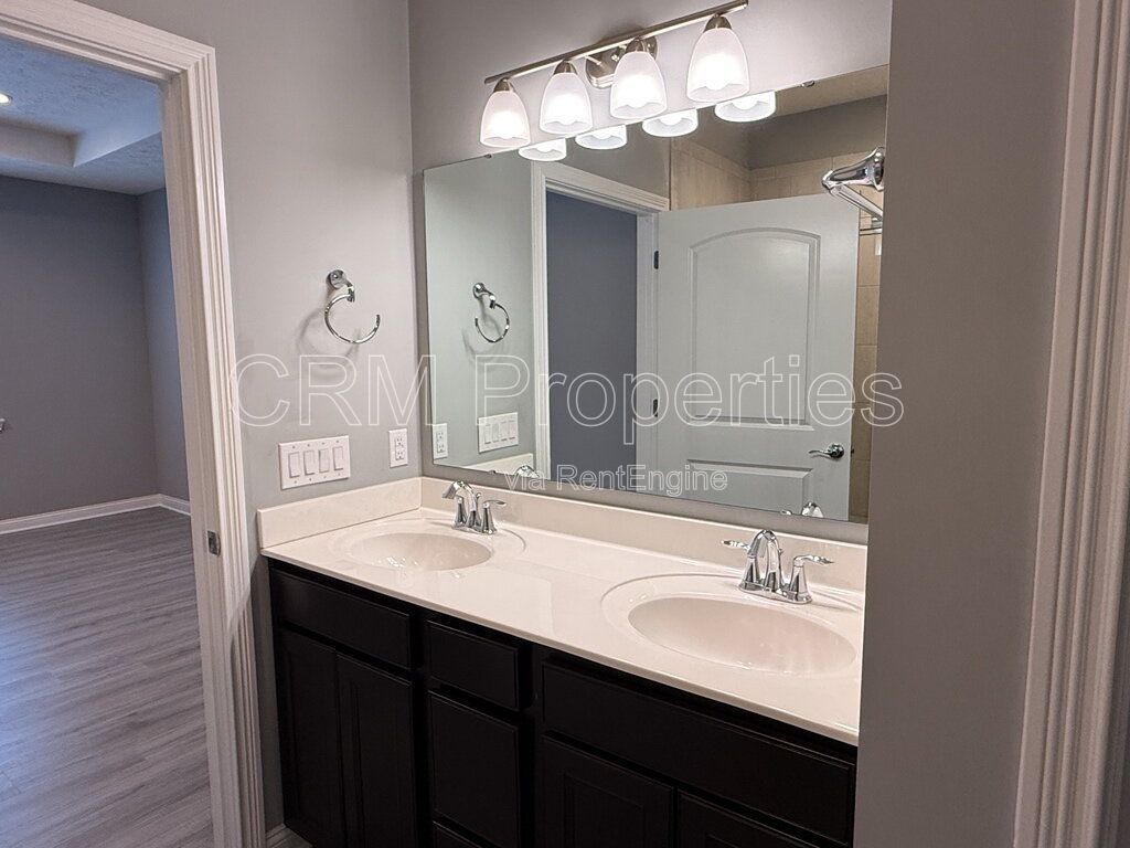 6336 FILLY CIR. INDIANAPOLIS property image