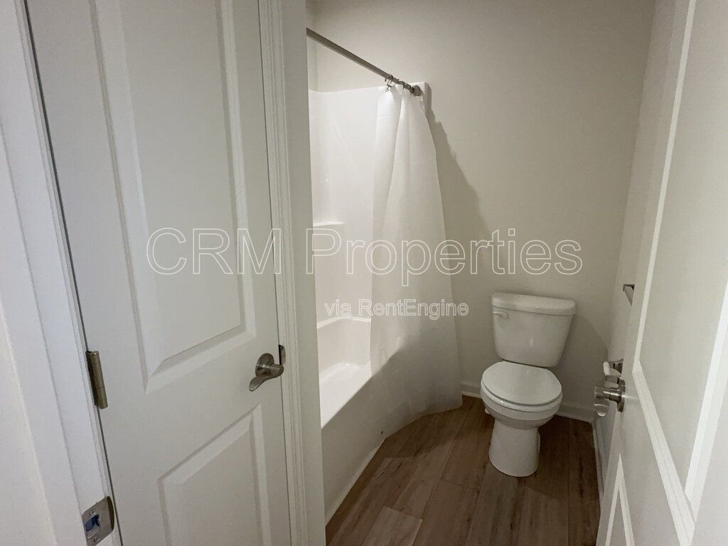 7264 SELAH LN. NOBLESVILLE property image