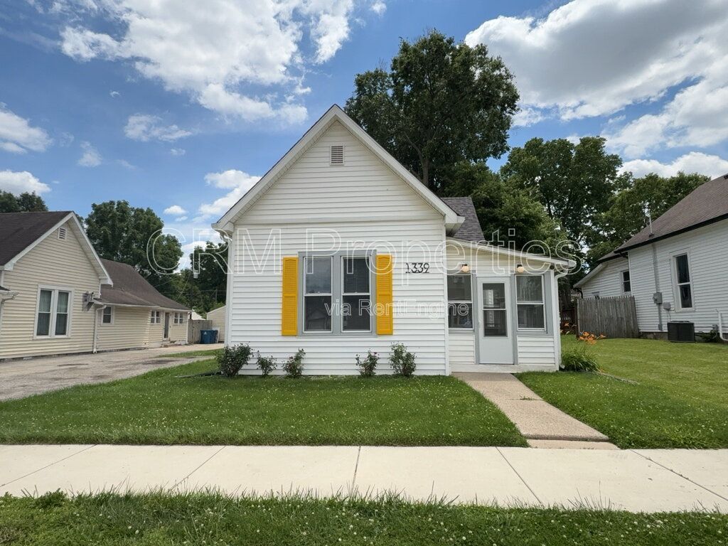 1339 DIVISION ST. NOBLESVILLE property image