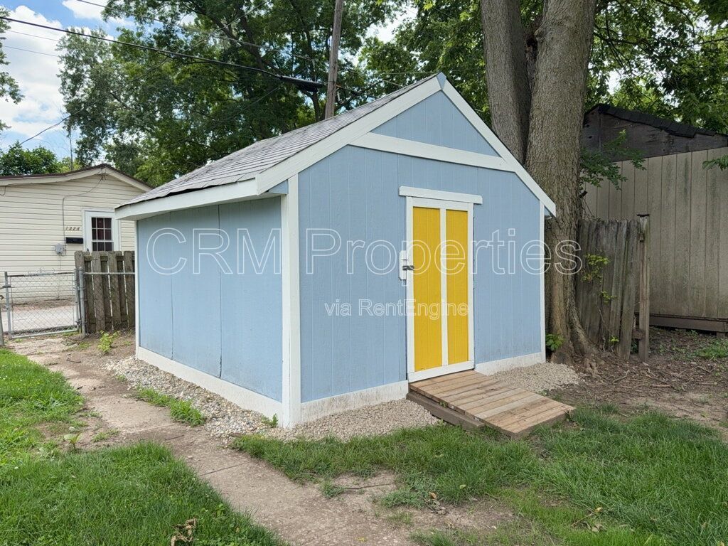 1339 DIVISION ST. NOBLESVILLE property image
