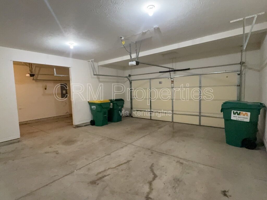 6311 BURGIN DR. WHITESTOWN property image