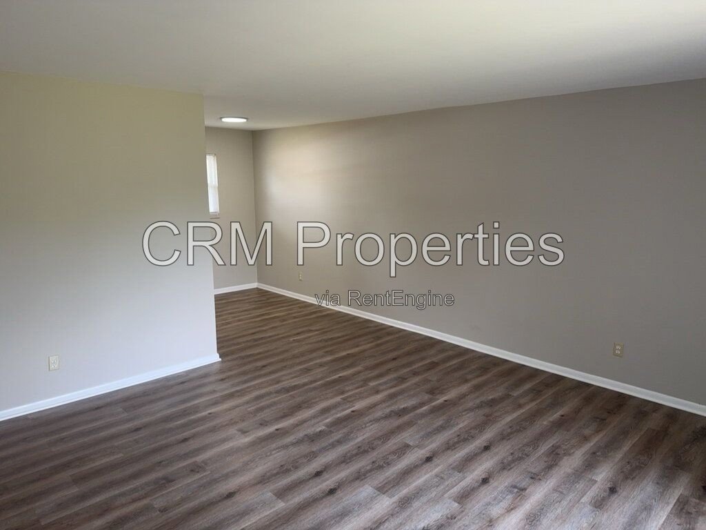 1420 E JEFFERSON ST. UNIT 02, FRANKLIN property image