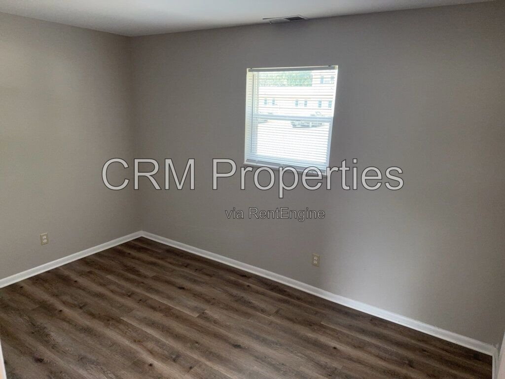 1420 E JEFFERSON ST. UNIT 02, FRANKLIN property image