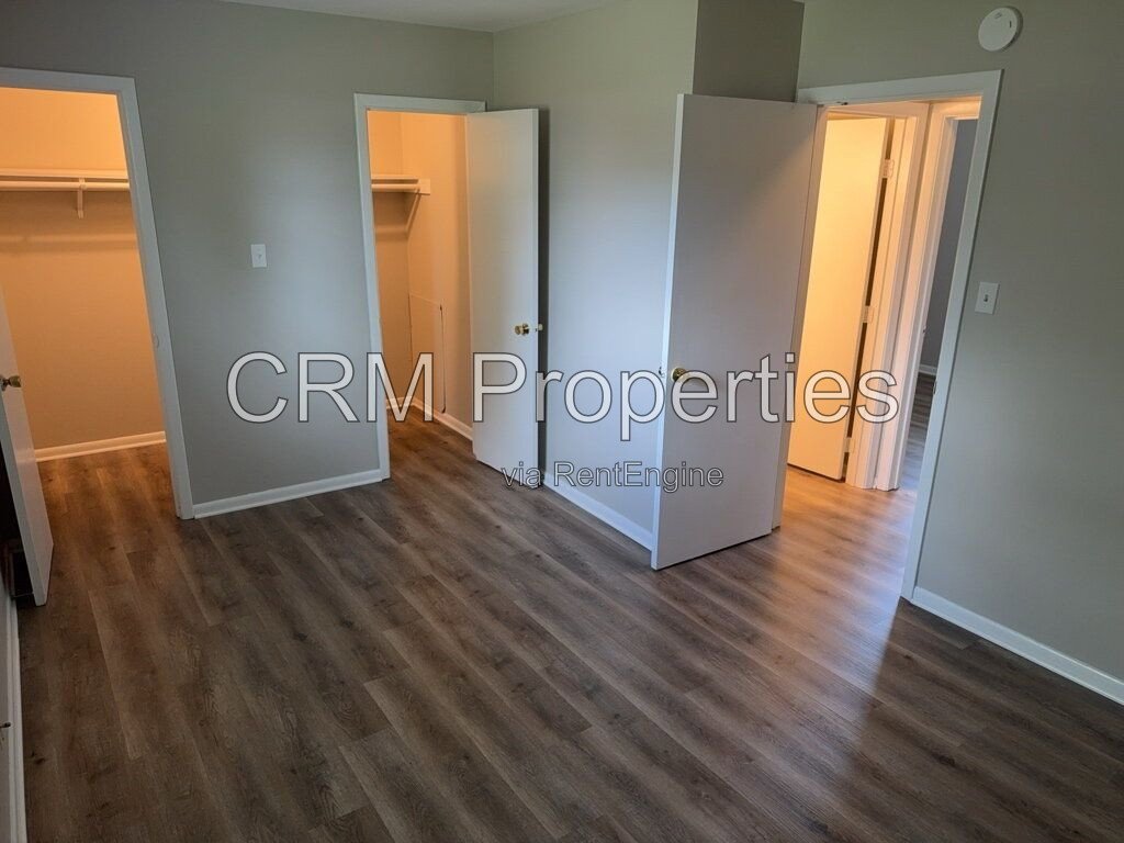 1420 E JEFFERSON ST. UNIT 02, FRANKLIN property image