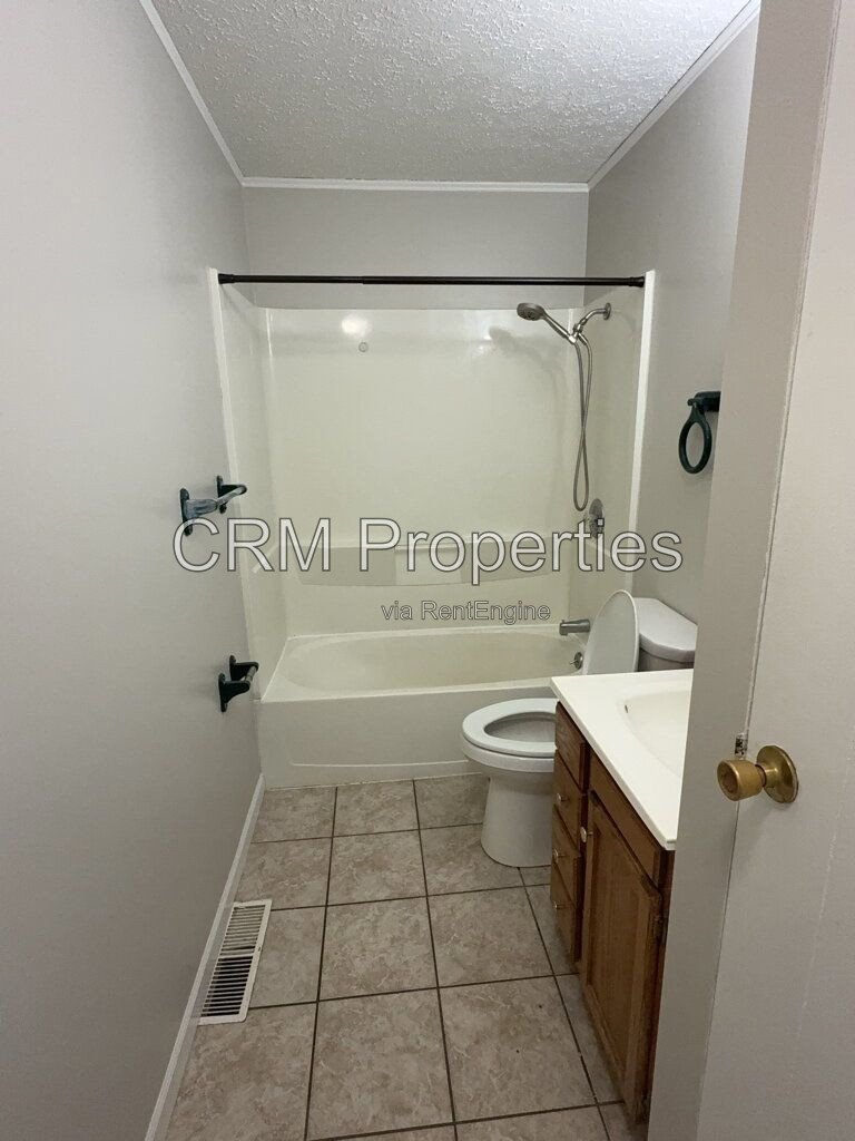 5001 ARROWHEAD BLVD. KOKOMO property image