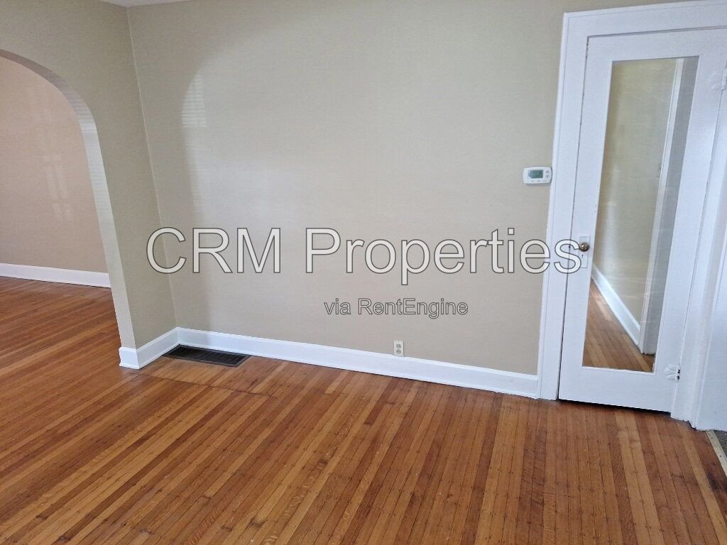 5247 N COLLEGE AVE. INDIANAPOLIS property image
