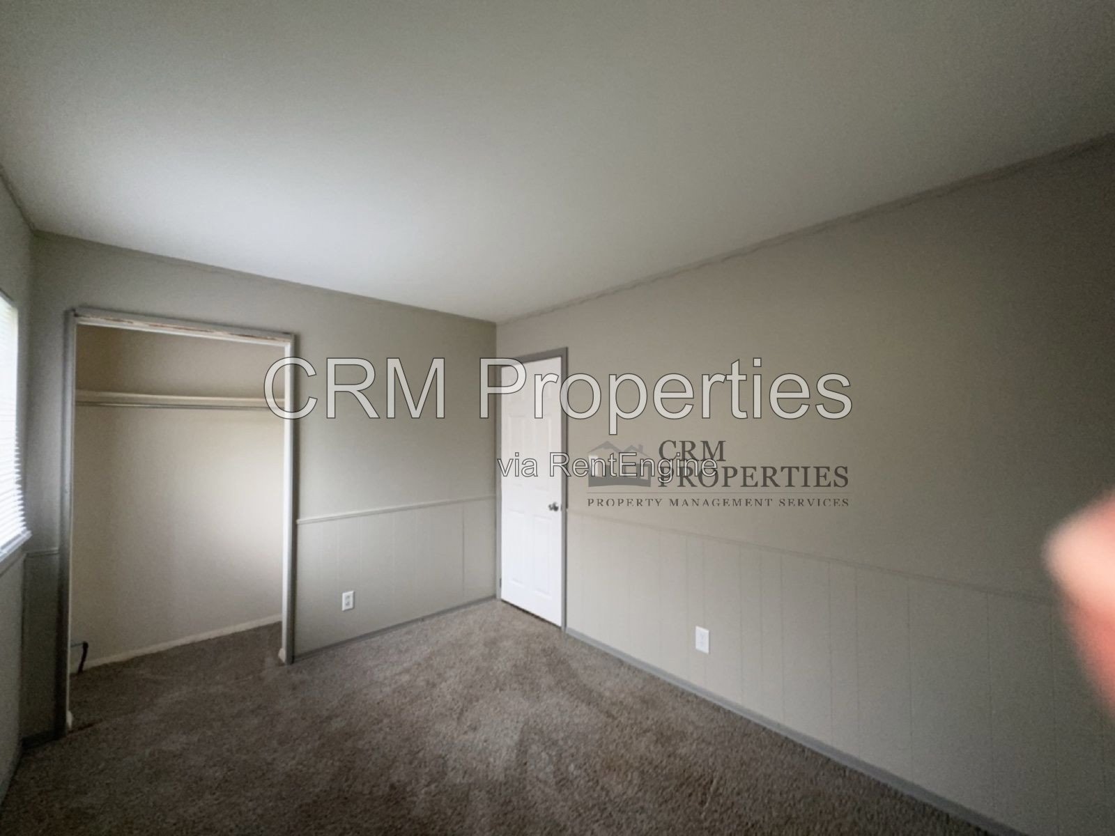 212 SOUTHLEA DR. KOKOMO property image