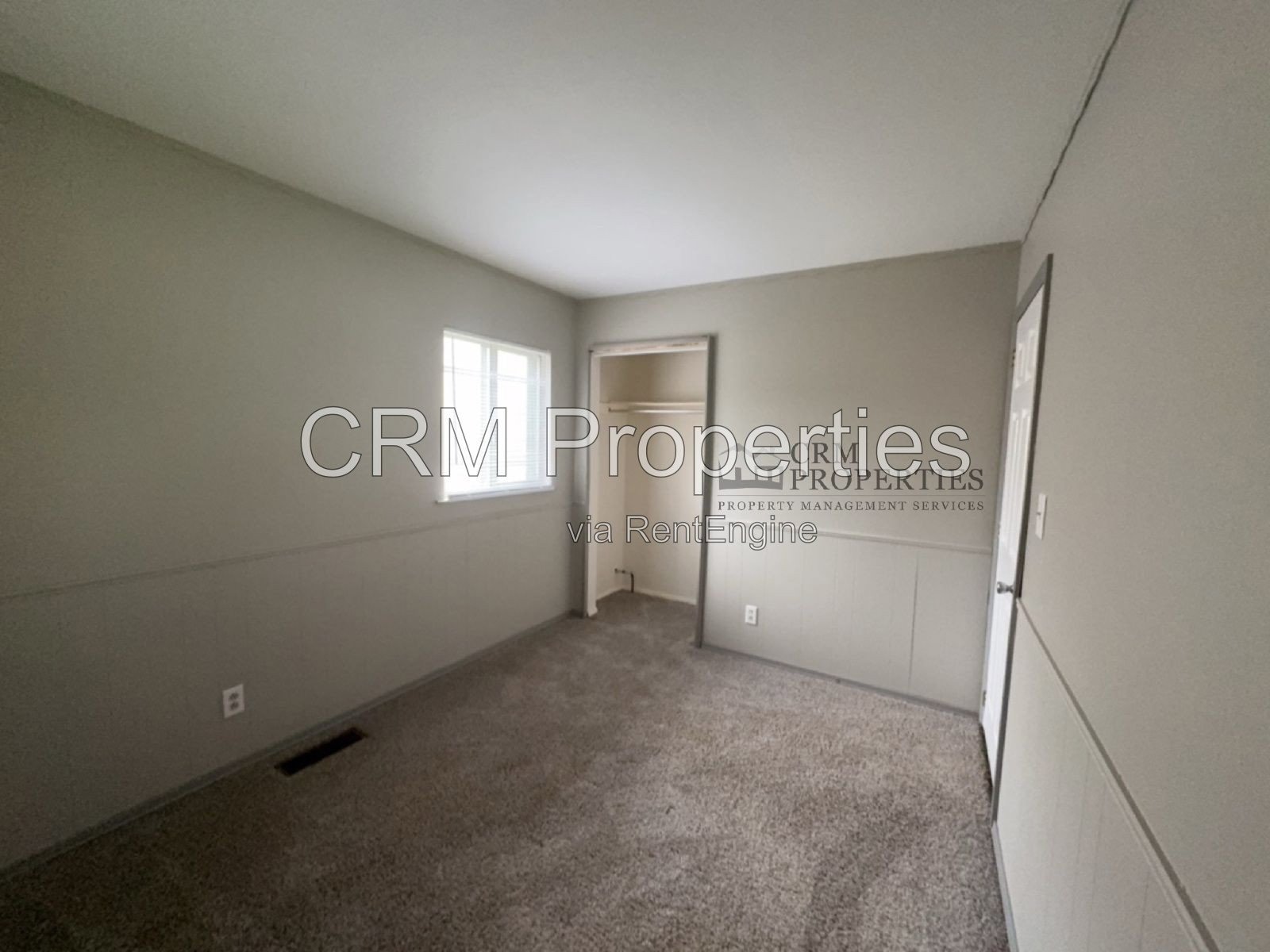 212 SOUTHLEA DR. KOKOMO property image