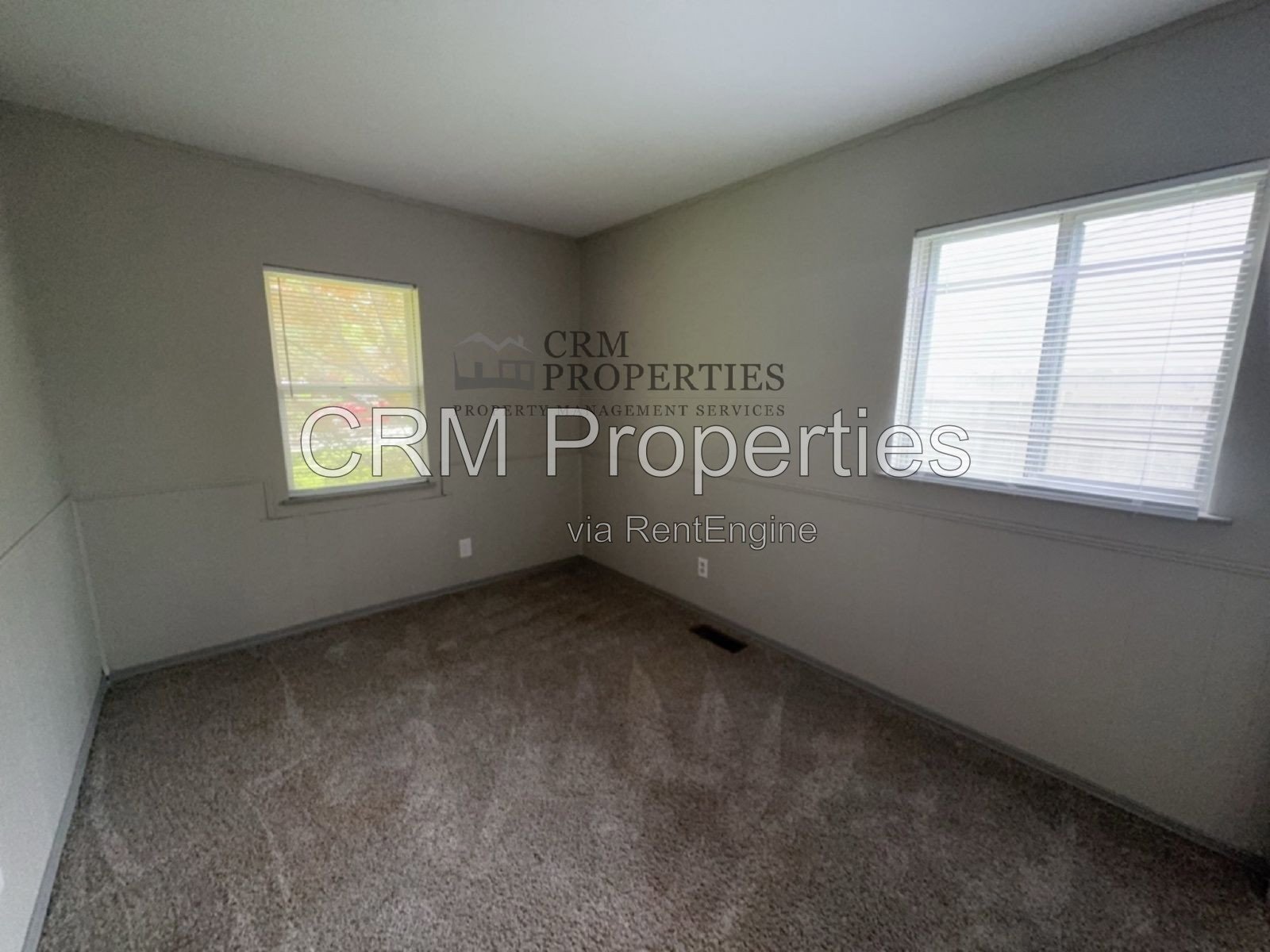212 SOUTHLEA DR. KOKOMO property image