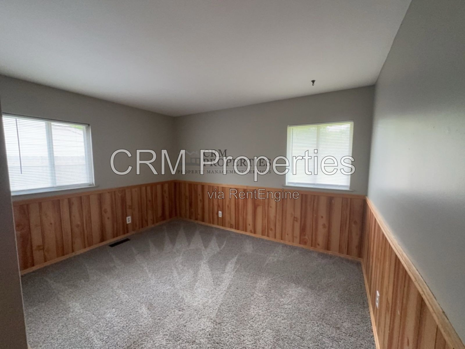 212 SOUTHLEA DR. KOKOMO property image