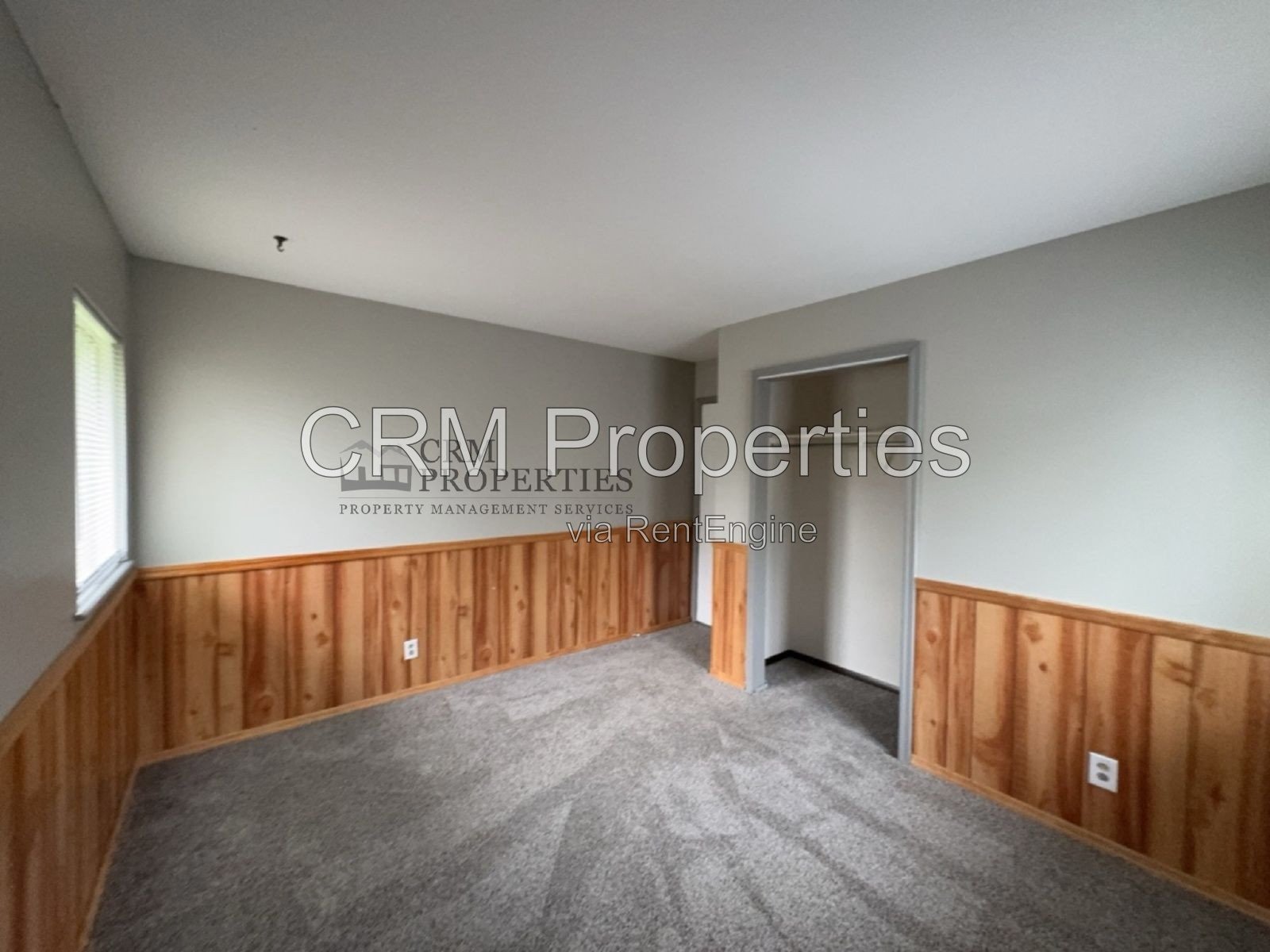 212 SOUTHLEA DR. KOKOMO property image