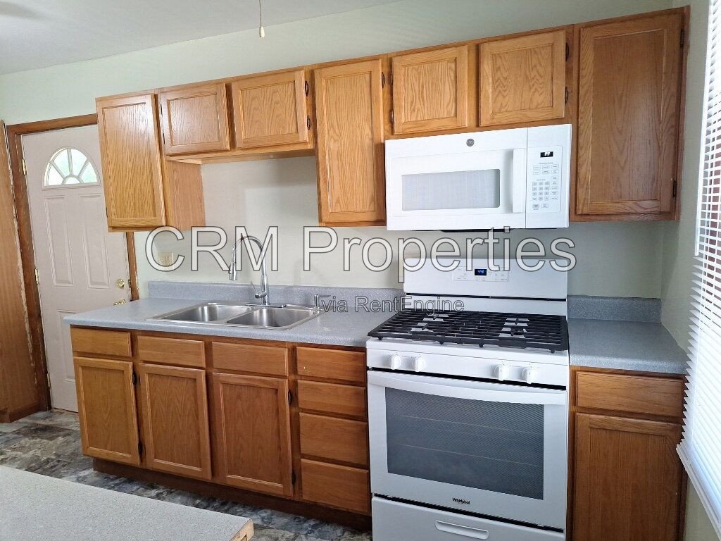 2203 S PERSHING DR. MUNCIE property image