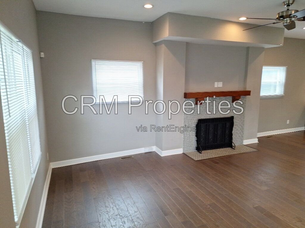 426 PARKWAY AVE. INDIANAPOLIS property image