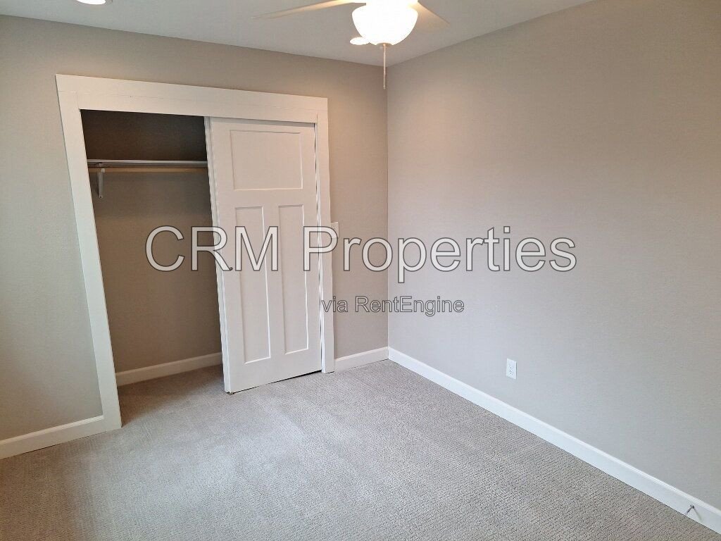 426 PARKWAY AVE. INDIANAPOLIS property image