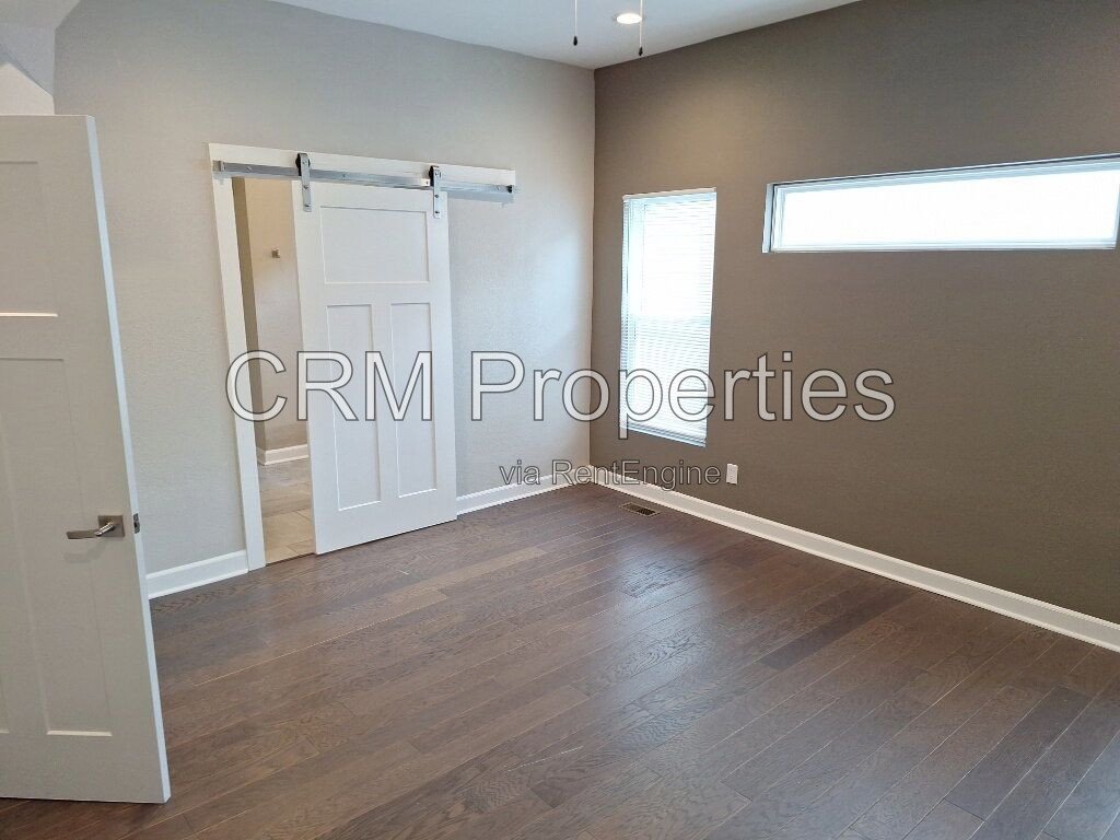 426 PARKWAY AVE. INDIANAPOLIS property image