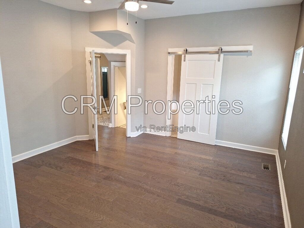 426 PARKWAY AVE. INDIANAPOLIS property image