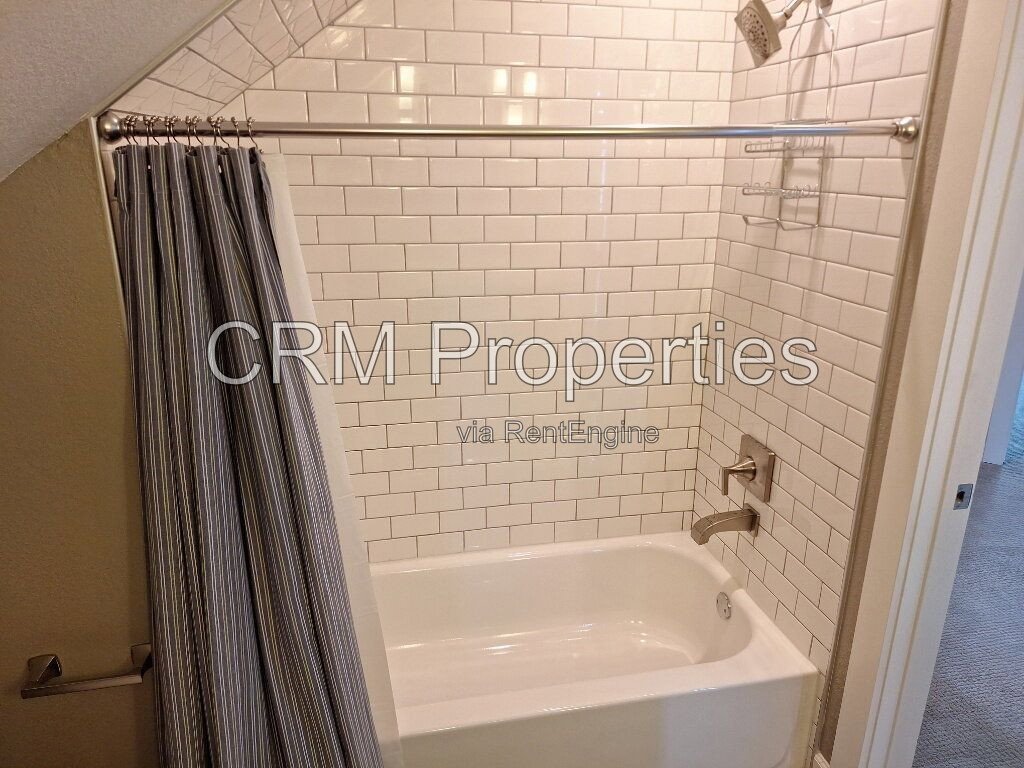 426 PARKWAY AVE. INDIANAPOLIS property image