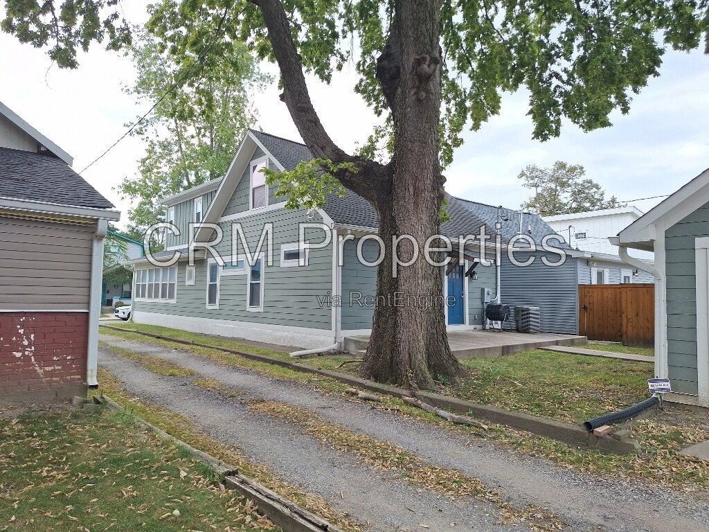 426 PARKWAY AVE. INDIANAPOLIS property image