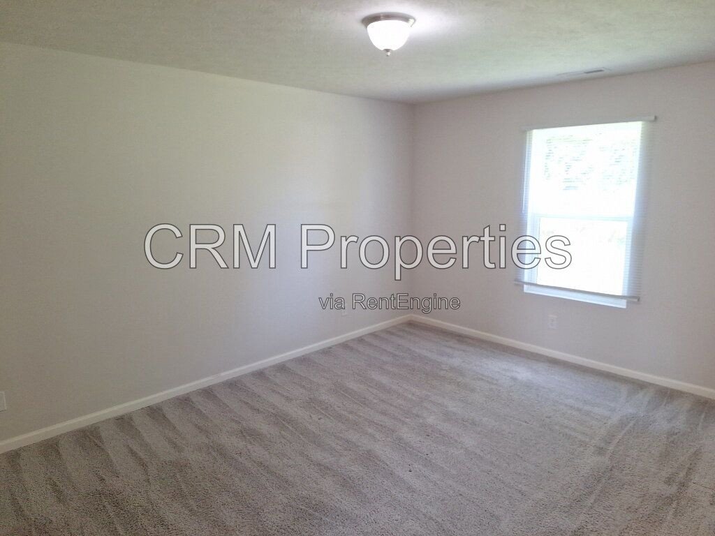 973 WOODLAND SPRINGS DR. CONNERSVILLE property image