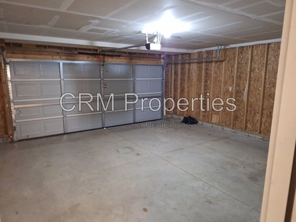 973 WOODLAND SPRINGS DR. CONNERSVILLE property image